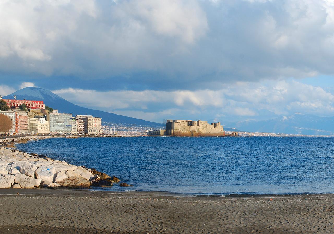 Napoli Lungomare Caracciolo Mon Amour Exteriör bild